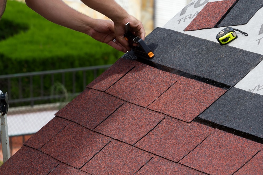 Laying asphalt shingles